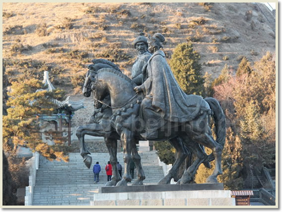 Zhaojun Tomb